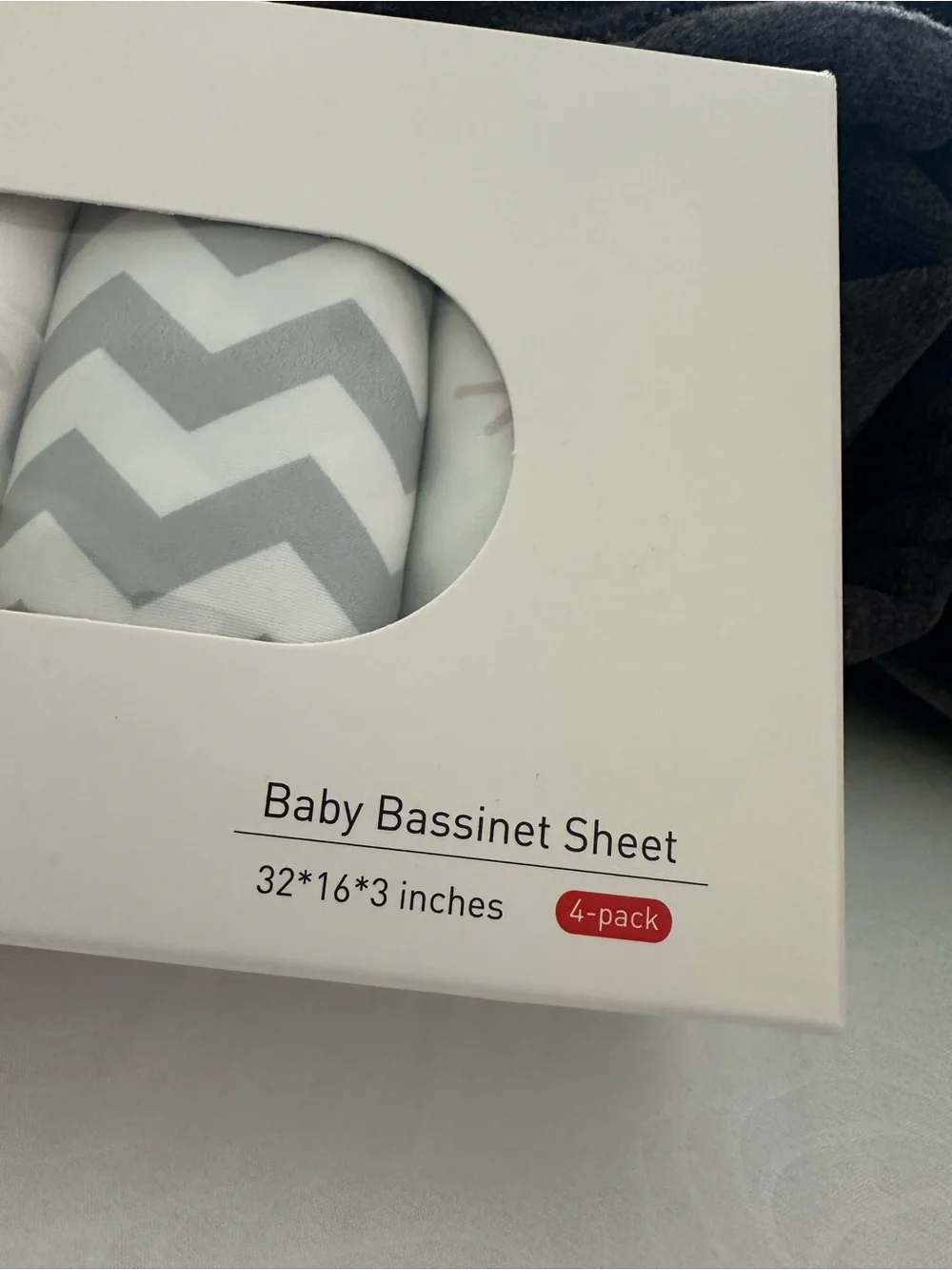 Gillquen Baby Bassinet Sheet Set - Gray Chevron & White Print